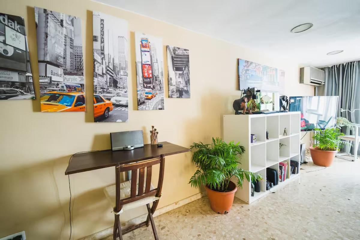 Charming 2 Bedroom In The Heart Of